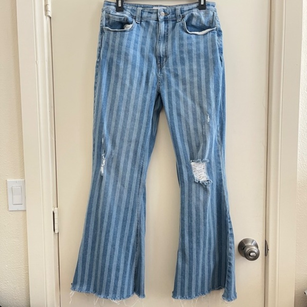 Cello High Rise Flare Jeans Women 13 Blue Striped Denim Distressed Raw‎ Hem Y2K